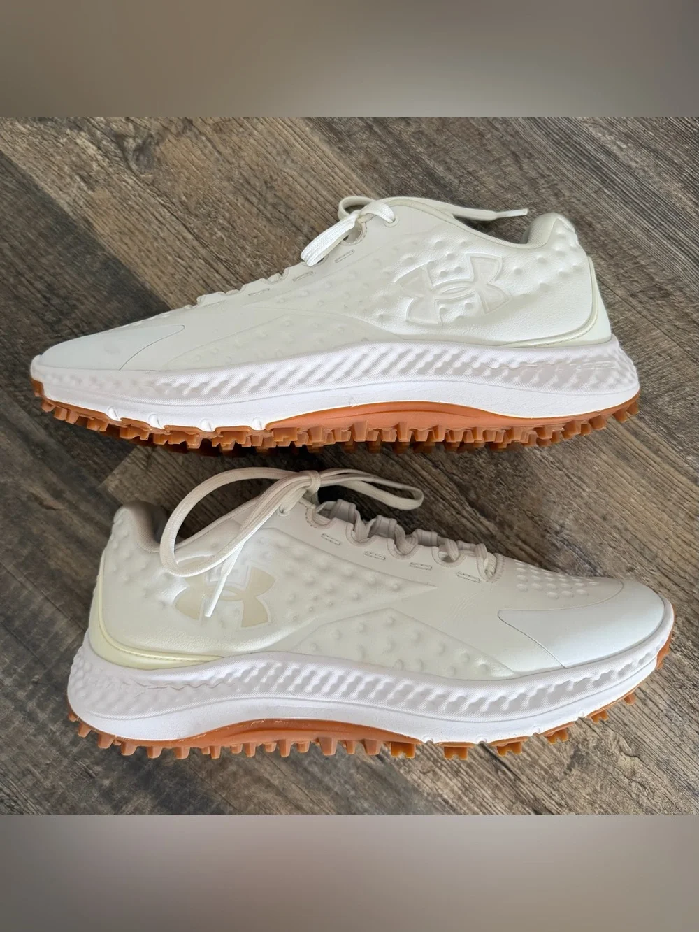 Under Armour men’s size 11 Curry 1 Golf shoe spikeless in white
